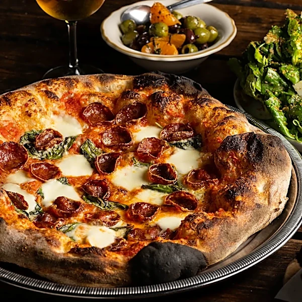 Folks Pizzeria Tells the Story of Los Angeles’s Pizza Rise