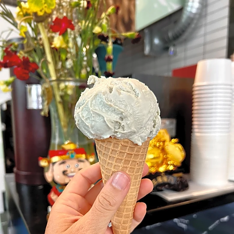 Chill Out With Coconut Pandan Ice Cream at Flock Food Hall