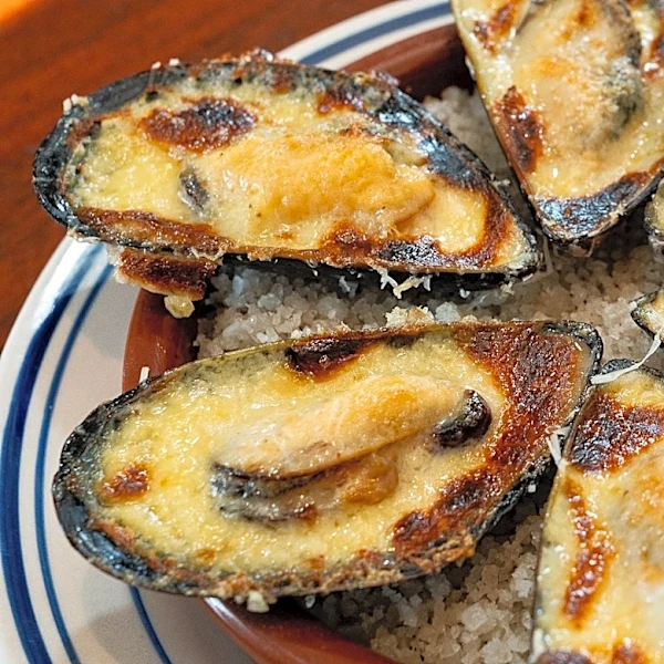 The Chef Behind Michelin-Starred Lielle Opens a New French-California Bistro
