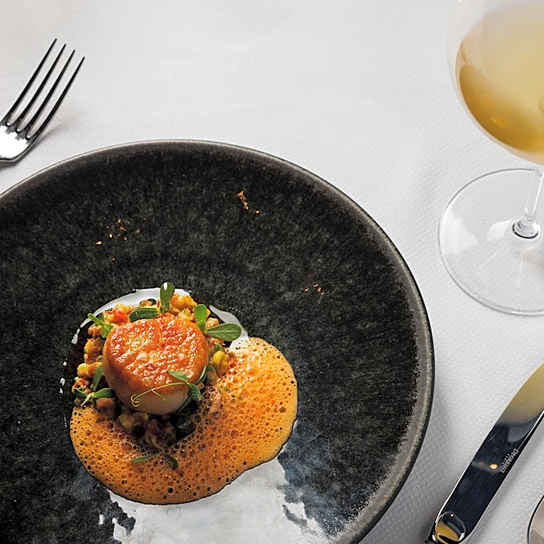 A Tasting Room With One of NYC’s Largest Wine Lists Debuts in Flatiron