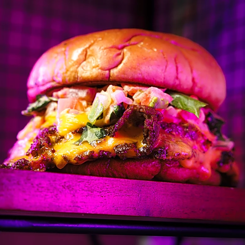Fast-Expanding Joia Burger’s Next Move Is a Late-Night Logan Circle Counter