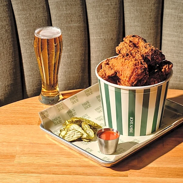 Hollywood’s Pawn Shop Is the Sports Bar of Your Dreams