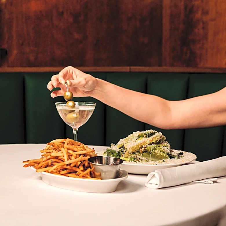 At This New Times Square Jazz Club, Dinner Isn’t an Afterthought