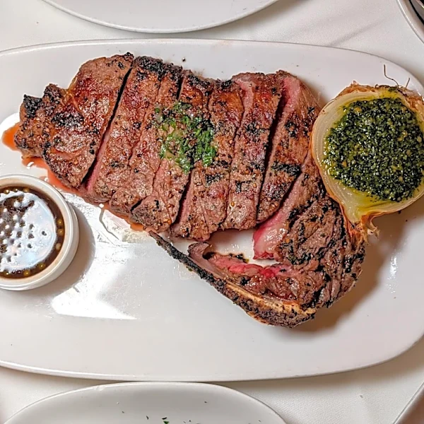 After 25 Years, Jar Still Seals the Deal on Dinner