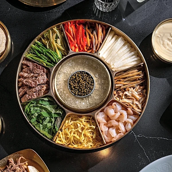 A Korean Barbecue Restaurant Returns to Koreatown