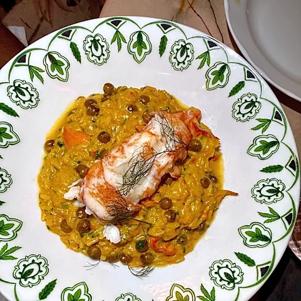 Kick Back at Downtown’s Hot Island-Style Restaurant