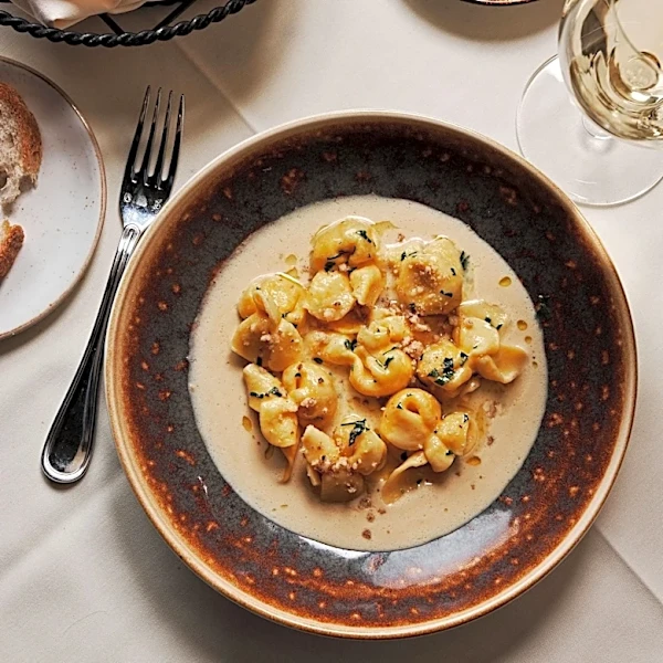 17 Classic Atlanta Restaurants That Have Stood the Test of Time