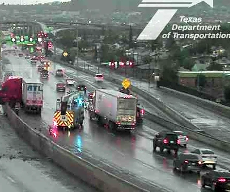 El Paso semitrailer crash closes I-10, flooding closes Montana Avenue