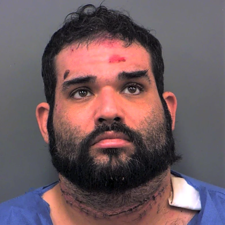 El Paso man accused in fatal stabbings goes to trial, faces life