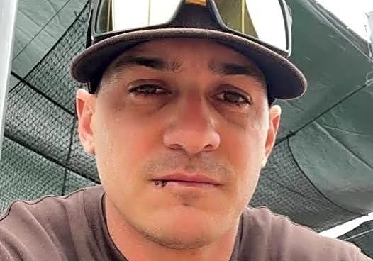 Padres coach detained by ICE at El Paso airport