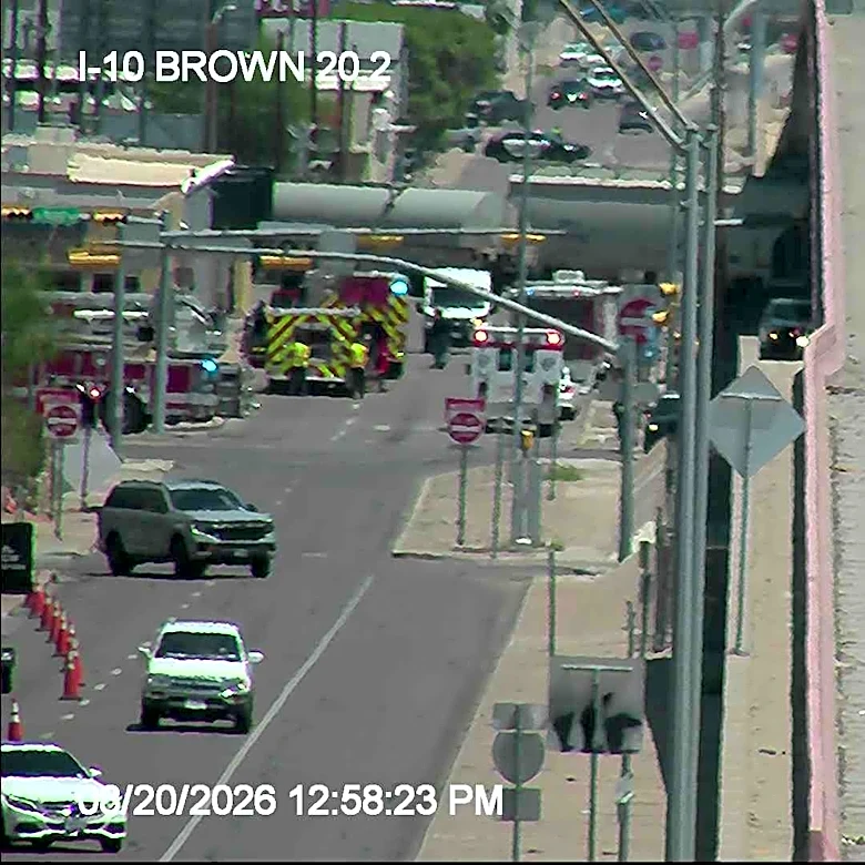 El Paso train derailment shuts down I-10, closes nearby streets