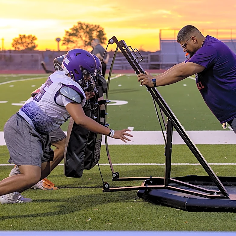 No. 4 Eastlake enters 2026 with new coach and playoff hunger