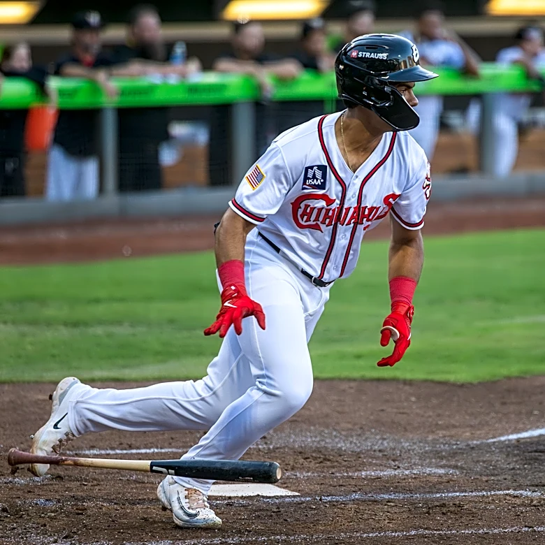San Diego Padres promote No. 1 prospect Ethan Salas to MLB