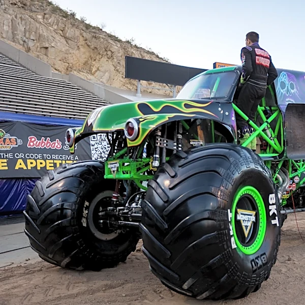 Grave Digger rolls into El Paso as Monster Jam Road Trip hits 4 stops