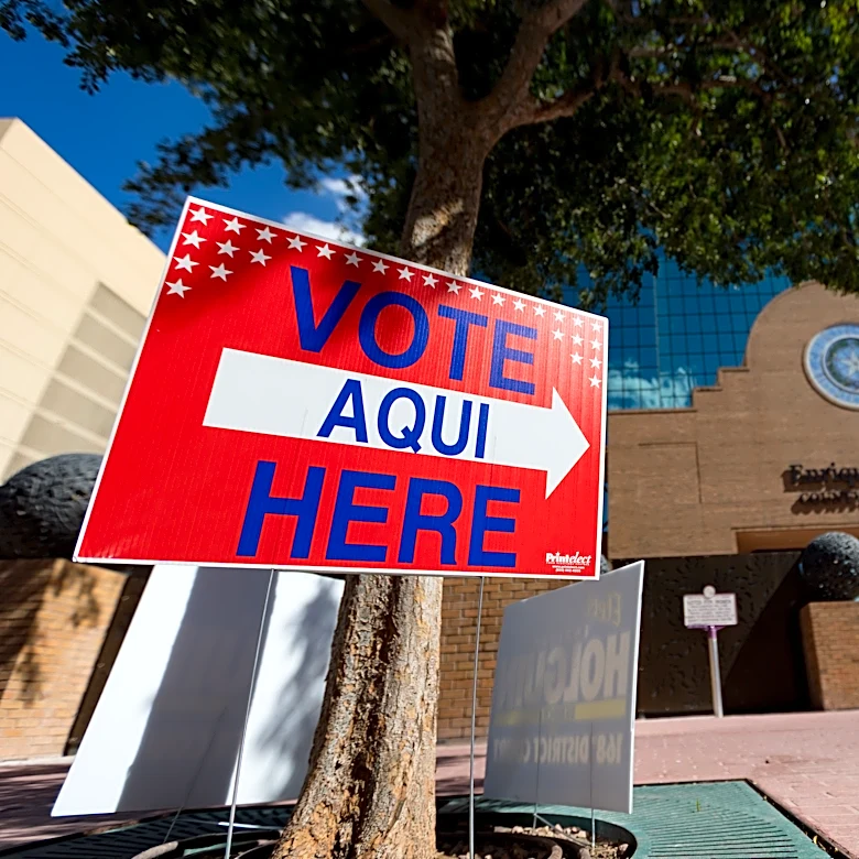 ¿Cómo puedo revisar el estado de mi registro de votante?