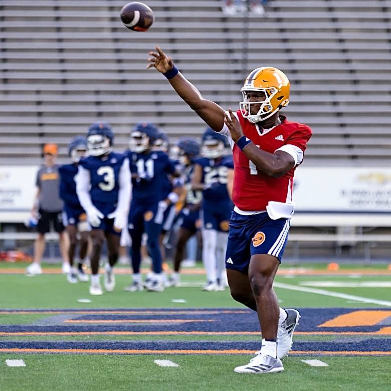 Guide to parking, tickets and tailgating at Sun Bowl Stadium