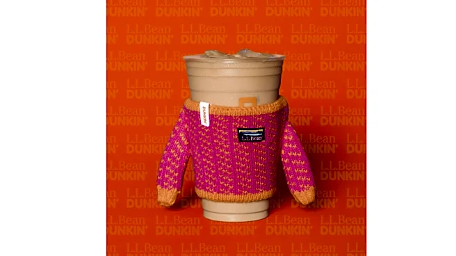 Dunkin’ celebrates first day of fall with adorable cup sleeve giveaway