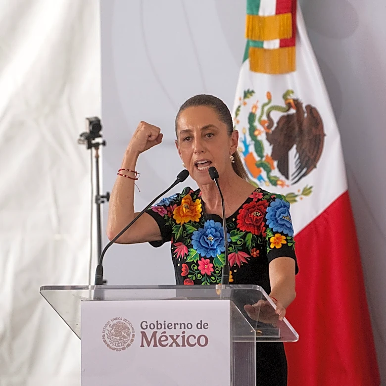 Mexico classrooms go cell phone-free under new school rules