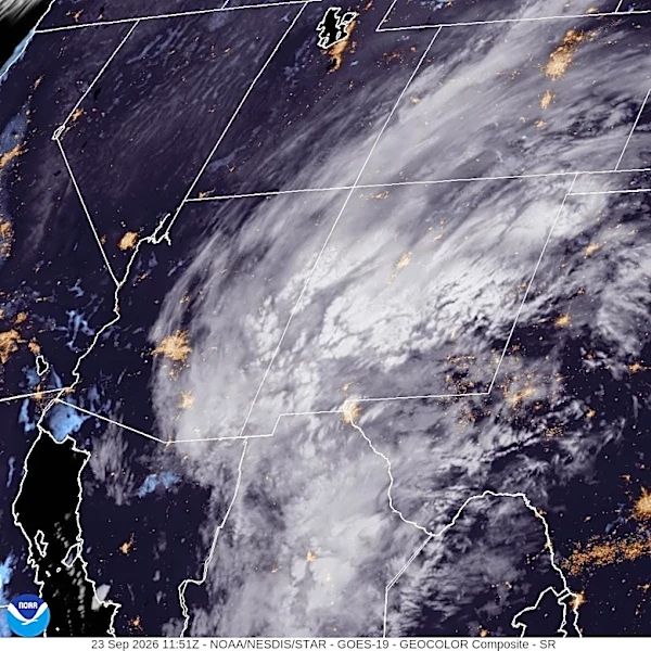 Hurricane Polo dumps heavy rain on El Paso, flooding roads: Weather tracker
