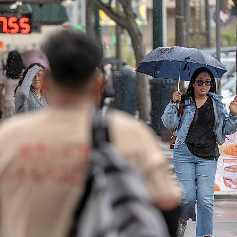 Severe storms bring flooding to El Paso, Juárez