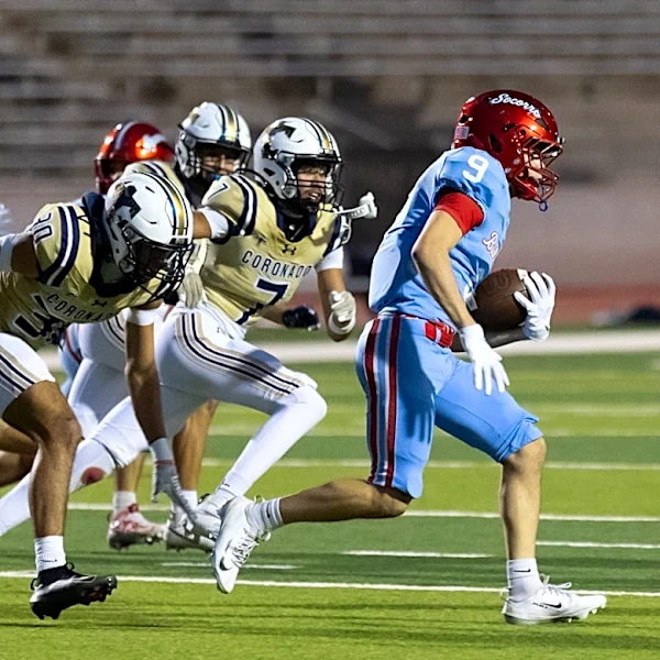 Coronado flies past Socorro in SAC shootout to open 1-6A