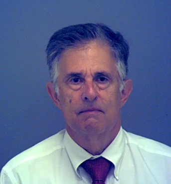 El Paso doctor arrested, accused of sexually assaulting patient at UMC
