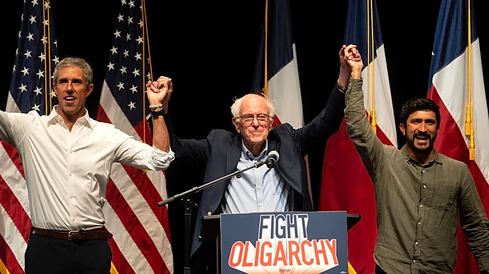 Bernie Sanders rallies El Paso crowd ahead of Texas midterm election
