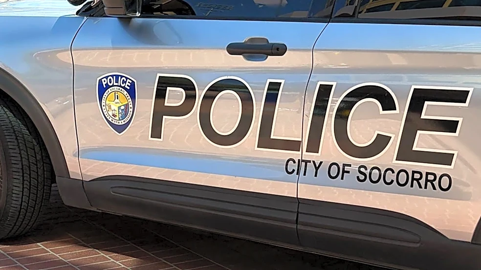 Woman dies in 3-vehicle collision on North Loop Drive in Socorro