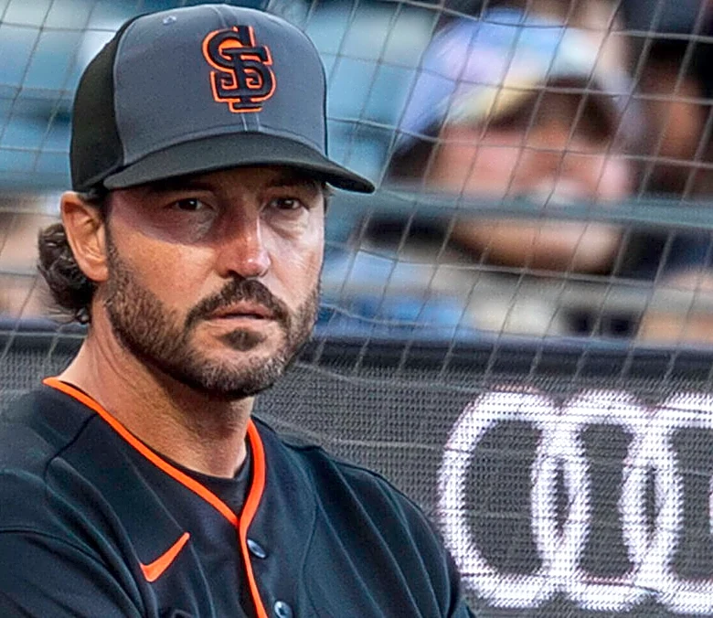 Giants’ Top Prospect Breaks Silence as Tony Vitello Sticks to Controversial Decision Despite Struggles