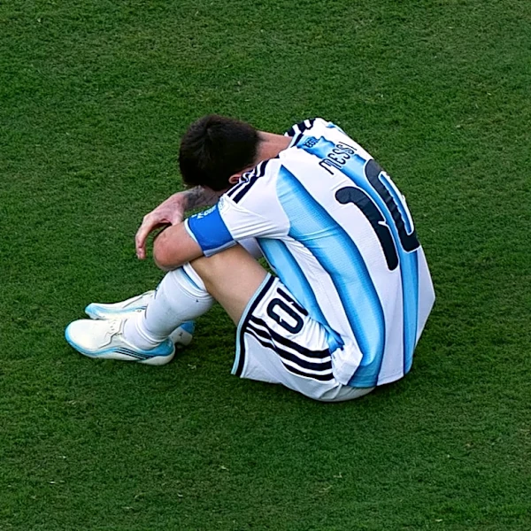 “Weak”: Alexi Lalas Takes a Dig at Lionel Messi & Team’s Action After World Cup Loss to Spain