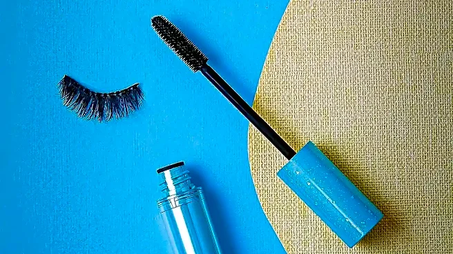 How to Choose a Mascara That Flatters Mature Eyes and Lashes