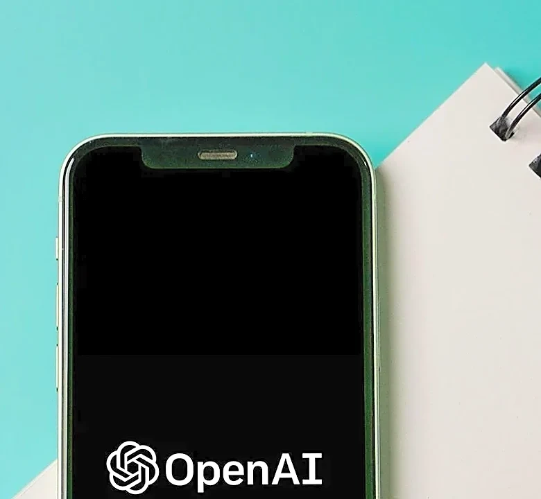 9 AI Signals to Watch Inside Every Apple Earnings Report