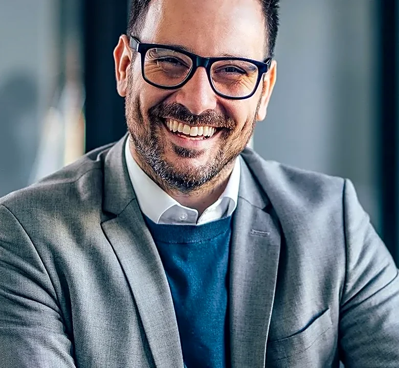Why Companies Hiring DevOps Engineers Look Different in Senior-Level Code