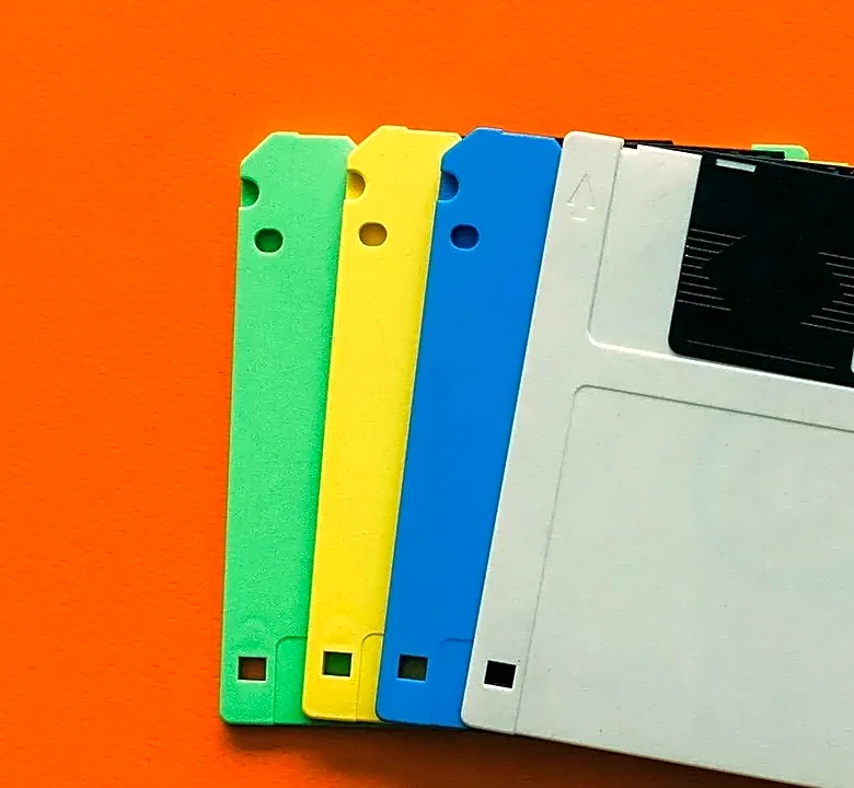 Why Apple Came Close to Bankruptcy in Its Early Years