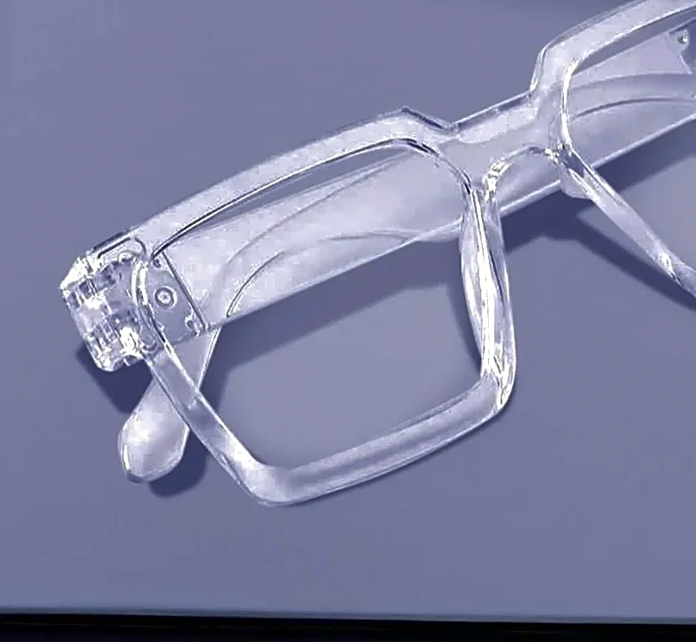 The Microphone Placement Detail That Can Make or Break Smart Glasses 2026