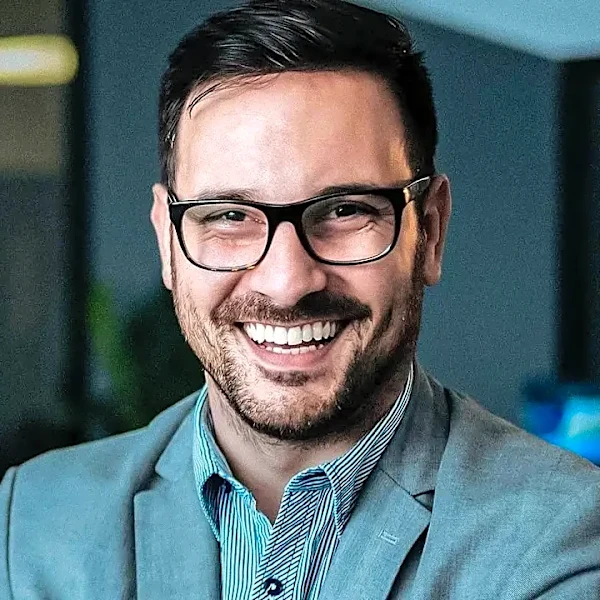 What Becoming a FAANG Engineer in the U.S. Looks Like in High-Performing Teams