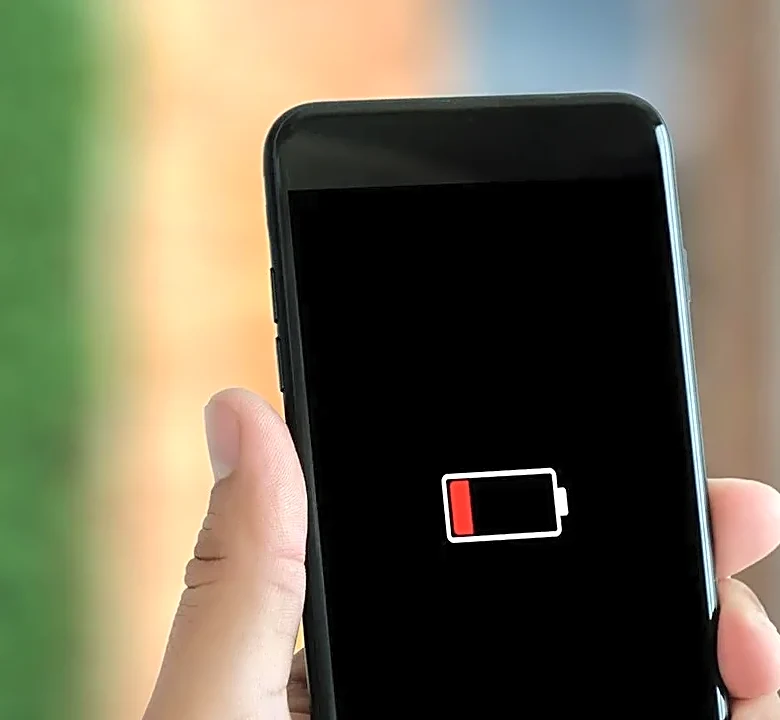 AI Power Users Want Agents, Regular Buyers Want Battery Life: Google Pixel 11 Has to Serve Both