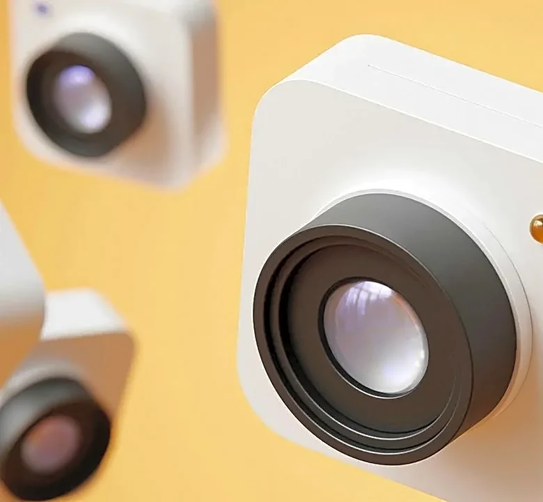 Why Tech YouTube Will Treat Google Pixel 11 Like a Camera-AI Showdown