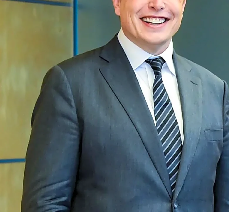 Books About Elon Musk You Should Read
