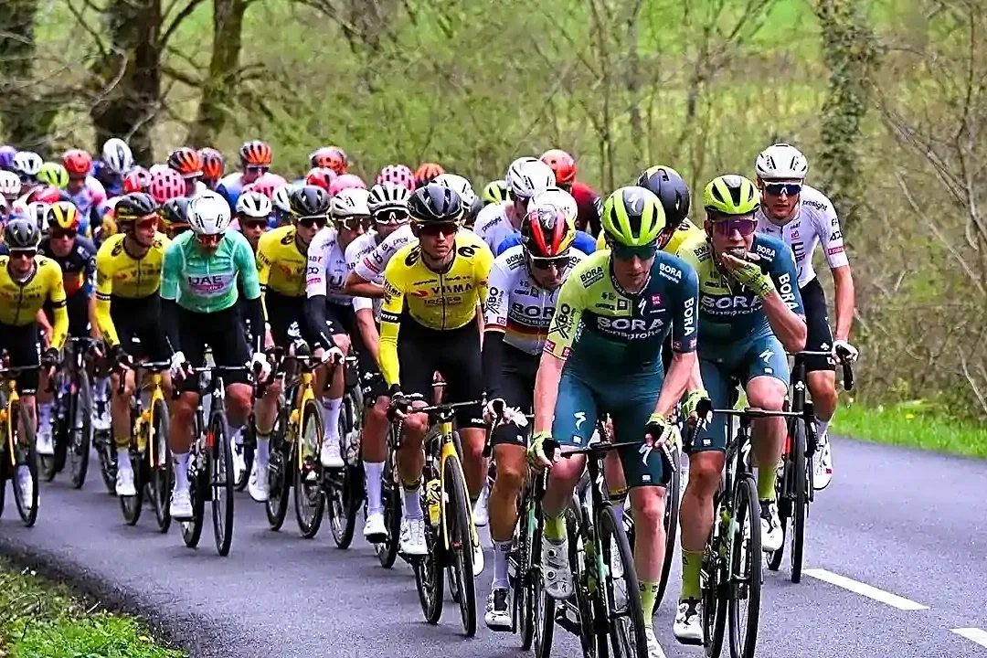 Documentaries to Watch If You Love Peloton