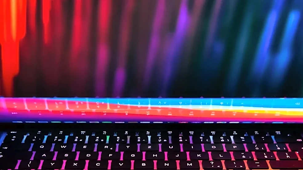 The Real Reason the MacBook Air M4's Hidden Features Outperform What Spec Sheets Suggest