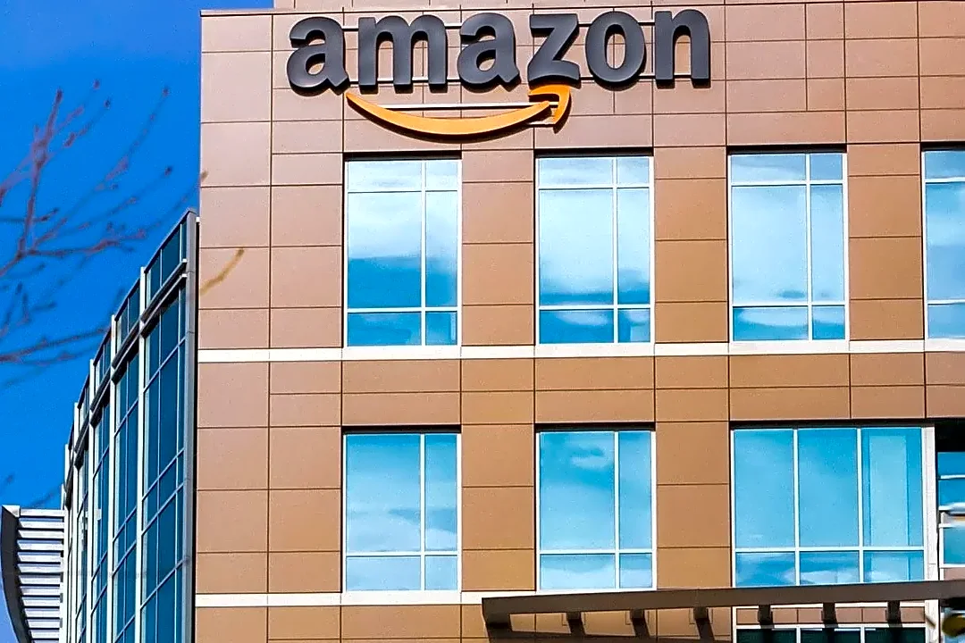Why Amazon Came Close to Bankruptcy in Its Early Years