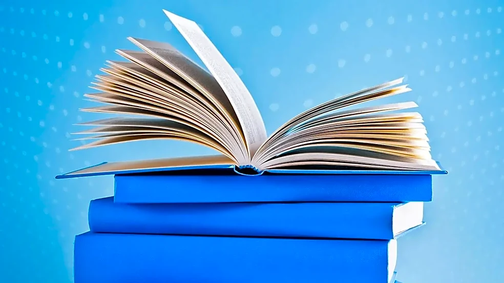 5 Books to Read If You Love the Postmates Story