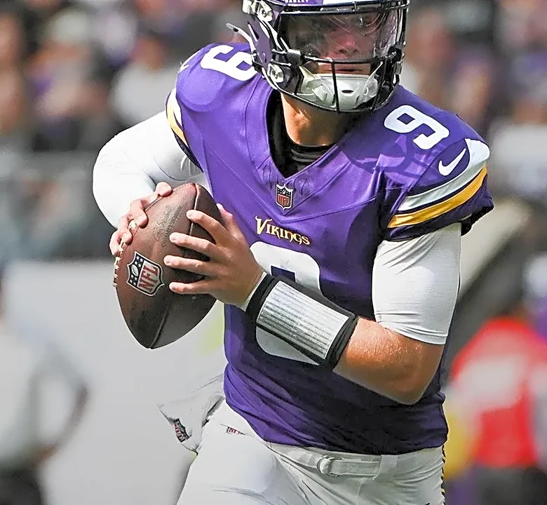Hall of Fame Game: meaningless yet thrilling because the NFL is back!