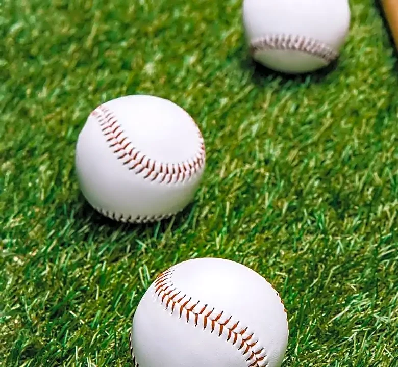 On this day in 1944: the Braves' Red Barrett needs just 58 pitches to blank Reds