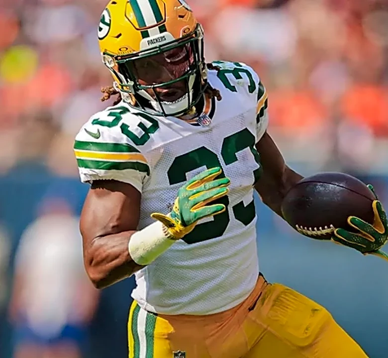 Which RBs should you target in the middle rounds of your fantasy football draft?