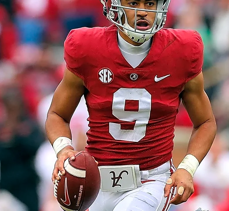 AP college football poll: Which teams outside the top 10 can make the playoff?