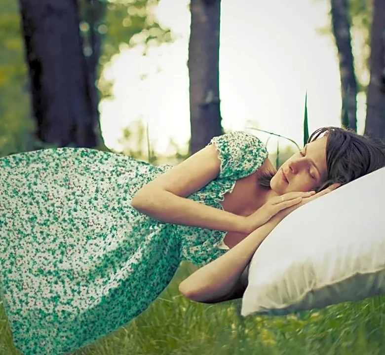 Can a few minutes of movement at night improve your sleep?