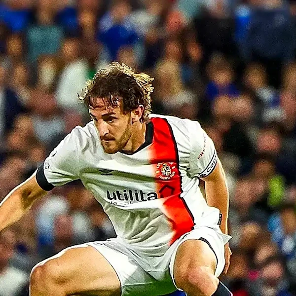 5 early signs the Premier League season could get weird fast