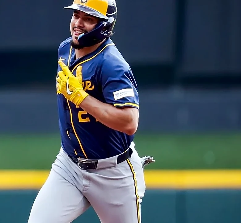 Could there actually be more Brewers fans than Rays fans at Game 4?